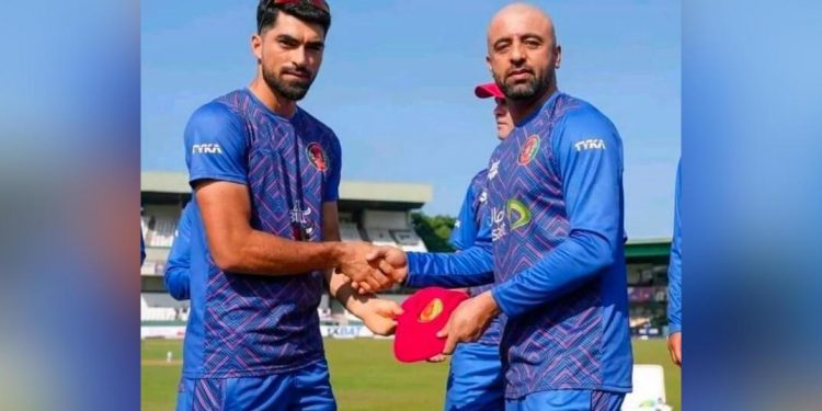 SL vs. AFG: Ibrahim Zadran gives uncle Noor Ali Zadran his first cap.