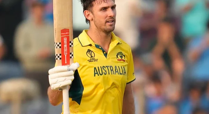 Mitchell Marsh contracts COVID after the virus returns to Australia.