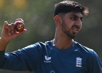 IND vs ENG: Michael Atherton provides an analysis on Shoaib Bashir's bowling action in advance of the second test match