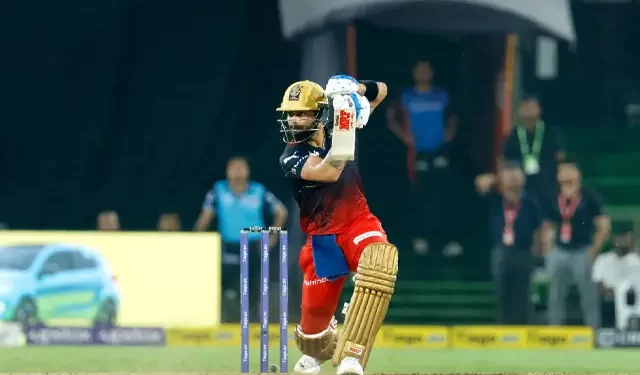 Aakash Chopra described Virat Kohli's game-winning shot as "his bat was firing" when he struck Kagiso Rabada after stepping out. 1 Aakash Chopra described Virat Kohli's game-winning shot as "his bat was firing" when he struck Kagiso Rabada after stepping out.