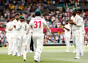 Warner, the David who beat Goliath