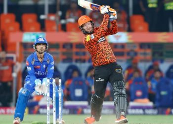 Shot of the Day: Hardik Pandya is left speechless by Heinrich Klaasen's powerful blow during SRH vs. MI IPL 2024 at Hyderabad 7 Shot of the Day: Hardik Pandya is left speechless by Heinrich Klaasen's powerful blow during SRH vs. MI IPL 2024 at Hyderabad