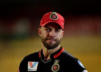 Hints of AB de Villiers coaching RCB in the IPL 2024 7 Hints of AB de Villiers coaching RCB in the IPL 2024