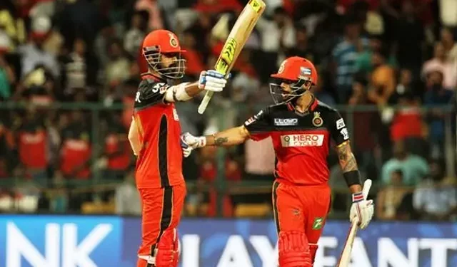 Virat Kohli told KL Rahul to sign a contract with RCB, saying, "It's not an option, just sign this contract." Rahul tells the tale 1 Virat Kohli told KL Rahul to sign a contract with RCB, saying, "It's not an option, just sign this contract." Rahul tells the tale