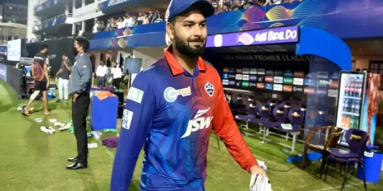 Rishabh Pant's batting position in the Mumbai Indians game, Aakash Chopra said, "Seemed like it wasn't his decision." 1 Rishabh Pant's batting position in the Mumbai Indians game, Aakash Chopra said, "Seemed like it wasn't his decision."