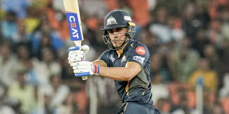 Aakash Chopra compliments Shubman Gill's knock against PBKS, saying, "Some people have seasons, this player has years."