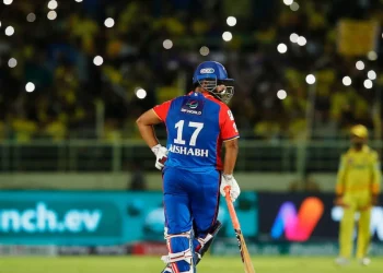 Rishabh Pant said, "I kept believing I could change the match," following his first fifty since returning from injury 6 Rishabh Pant said, "I kept believing I could change the match," following his first fifty since returning from injury