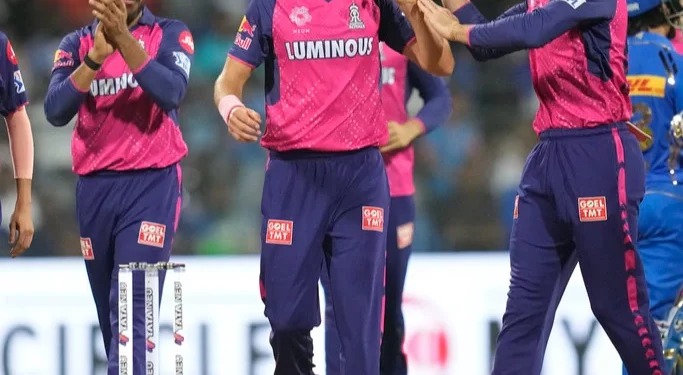 Trent Boult would have received the ball in the final over from me without a doubt: Shane Watson 1 Trent Boult would have received the ball in the final over from me without a doubt: Shane Watson