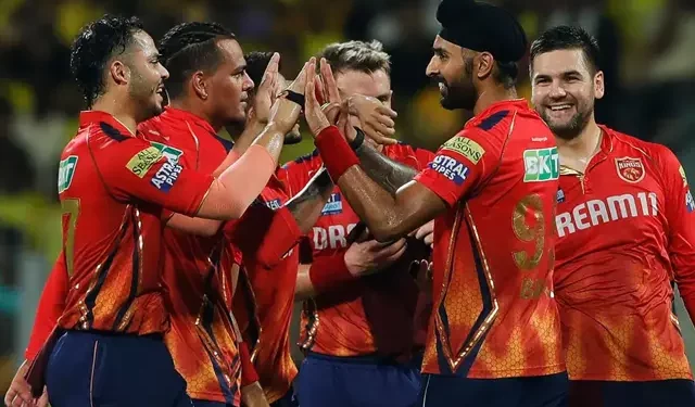 Punjab Kings spin coach Sunil Joshi said, "We'll stick to the winning squad" prior to the match against CSK. 1 Punjab Kings spin coach Sunil Joshi said, "We'll stick to the winning squad" prior to the match against CSK.