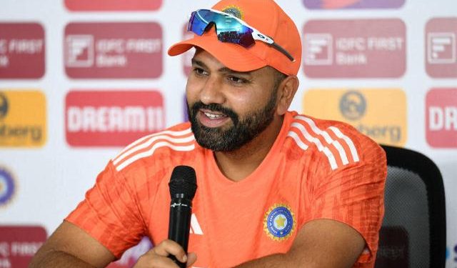 Rohit Sharma discusses India's batting unit following warm-up win over Bangladesh, open to changes 1 Rohit Sharma discusses India's batting unit following warm-up win over Bangladesh, open to changes