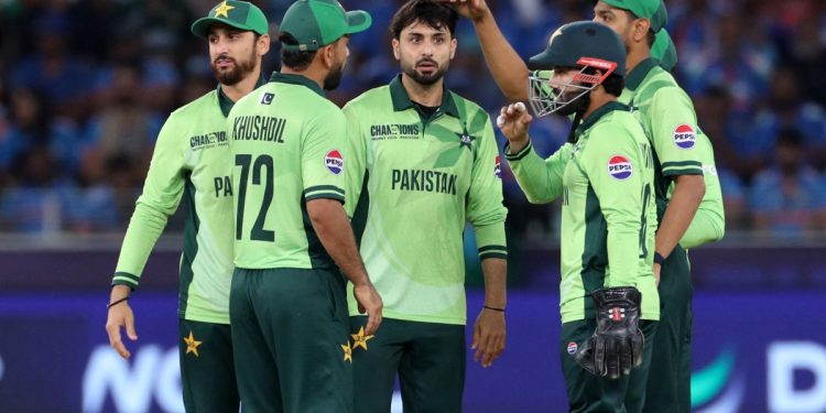 Not even MS Dhoni could have helped Rizwan's team: Sana Mir, the former captain of Pakistan 1 Not even MS Dhoni could have helped Rizwan's team: Sana Mir, the former captain of Pakistan