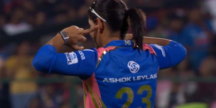 Watch: Harmanpreet Kaur reacts to roaring fans in Chinnaswamy, covers ears in RCB vs MI WPL 2025 clash 1 The Women's Premier League (WPL) 2025 match between Royal Challengers Bengaluru (RCB) and Mumbai Indians (MI) on Friday, February 21, had an unusual atmosphere at Bengaluru's Chinnaswamy Stadium. Never in the WPL's history had such a large crowd gathered to support their team during a match. Thousands of fervent cricket fans transformed the stadium into a swarm of activity and enthusiasm, creating an atmosphere of unmatched energy. The pressure became so great that MI captain Harmanpreet Kaur had to cover her ears to block out the roaring applause and encouragement from the RCB fans. A roar of enthusiasm greeted each wicket, boundary, and unbelievable occasion, making the evening one that the women's cricket community will never forget. After winning the toss, RCB captain Smriti Mandhana chose to bat first and got off to a respectable start with a solid 26 from 13 balls. Ellyse Perry, however, was the woman who stole the show. With an incredible 81 runs off 43 deliveries, she was the innings' mainstay. With 11 fours and two enormous sixes in her innings, which was full of traditional stroke play, RCB managed to score a respectable 167 runs off 7 wickets in 20 overs. The Chinnaswamy crowd continued their abiding love and support as MI came in to chase in the second innings. The stadium blew out with every wicket taken, every dot ball delivered by RCB’s bowlers, creating an experience beyond imagination with the home advantage. Nevertheless, MI batters held up their nerve, and regardless of the adverse crowd, chased down the target, losing 6 wickets. Despite RCB falling out a little less, the match will forever be cherished for the humongous crowd support, the passionate aura, and the growing popularity of women’s cricket. The view experienced at Chinnaswamy, Bengaluru tested the essence of women’s cricket and is all set to soar high. This wasn't just a normal cricket game, it was a testament to women's sports.