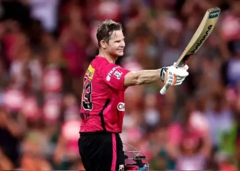 BBL 2024–2025: Steve Smith makes a spectacular comeback to the league and exudes class in Sydney.