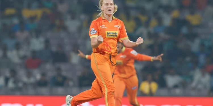 RCB-W vs GJ-W Dream11 Prediction, Match 12, Fantasy Cricket Tips, Playing 11, Injury Updates & Pitch Report for WPL 2025