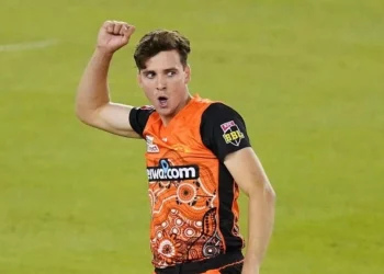 "My shoulder has been limiting me," says Jhye Richardson, who withdraws from BBL 2024–25 to have surgery.