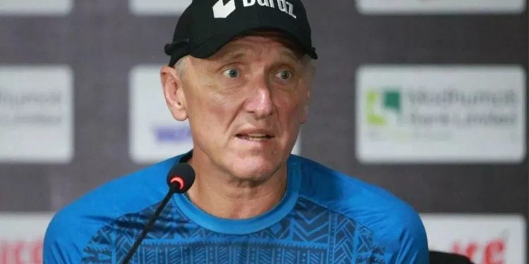 The favorites to win the trophy are MI Cape Town: Ambassador for SA20, Allan Donald 1 The favorites to win the trophy are MI Cape Town: Ambassador for SA20, Allan Donald