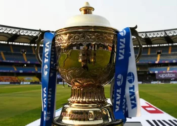 "KKR's IPL Trophy Tour arrives in Patna with grandeur"