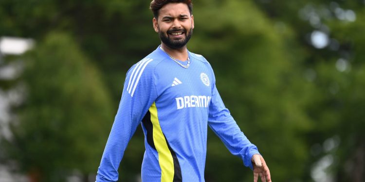 Everything else, even the IPL, will fall into place if your objective is to represent your country: Rishabh Pant 1 Everything else, even the IPL, will fall into place if your objective is to represent your country: Rishabh Pant