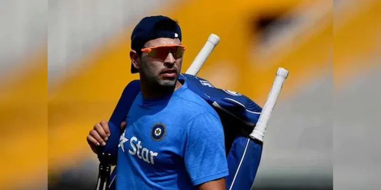 Yograj Singh lavishes accolades on Hardik Pandya after his game-winning cameo against Australia, saying, "Knee got twisted, could not walk."