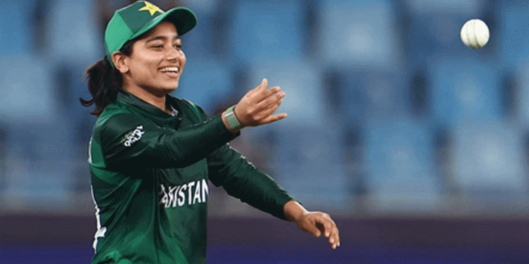 "Fatima Sana captains Pakistan's 15-player squad for the ICC Women's Cricket World Cup Qualifiers." 1 "Fatima Sana captains Pakistan's 15-player squad for the ICC Women's Cricket World Cup Qualifiers."