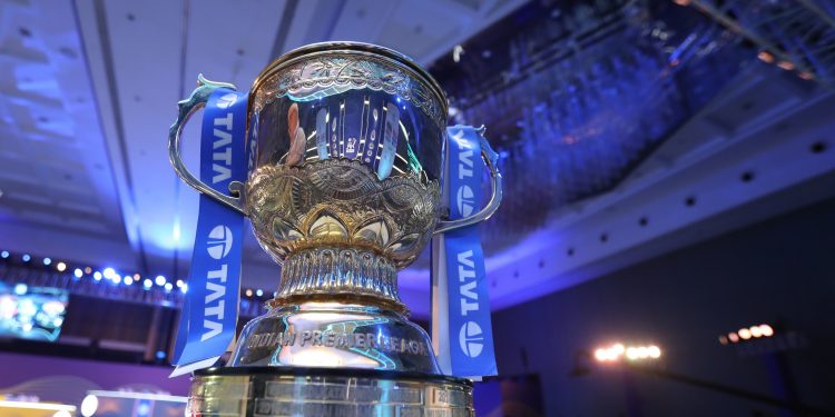 Government urges IPL to restrict tobacco and alcohol advertisements 1 Government urges IPL to restrict tobacco and alcohol advertisements