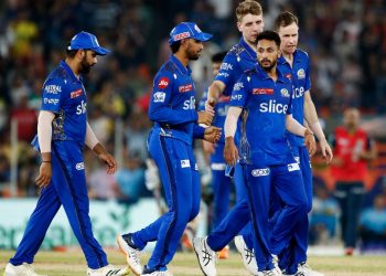 IPL2025: Aakash Chopra selects the likely starting lineup for the Mumbai Indians