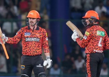 Matthew Hayden on the Travis Head-Abhishek Sharma classic during the SRH vs. PBKS game: "They have risen like a phoenix." 10 Matthew Hayden on the Travis Head-Abhishek Sharma classic during the SRH vs. PBKS game: "They have risen like a phoenix."