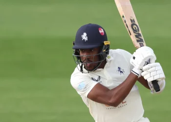 Muyeye catches the eye but Crawley's false dawn epitomises flawed contest