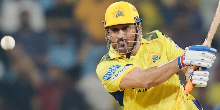 "‘His presence at the crease is invaluable’ – Varun Aaron praises MS Dhoni’s game-changing knock against LSG" 1 "‘His presence at the crease is invaluable’ – Varun Aaron praises MS Dhoni’s game-changing knock against LSG"