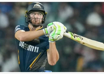 Jos Buttler's innings against RCB is praised by Kane Williamson, who refers to him as the game-winning batsman. 10 Jos Buttler's innings against RCB is praised by Kane Williamson, who refers to him as the game-winning batsman.