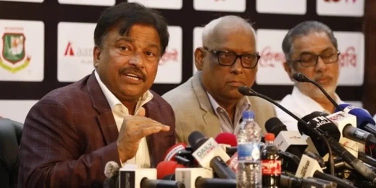 Cricket players, both past and present, meet with the BCB president to express their concerns.