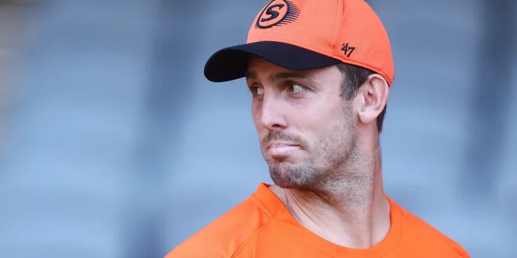 Mitchell Marsh rejoins the Perth Scorchers in the BBL on a three-year term. 1 Mitchell Marsh rejoins the Perth Scorchers in the BBL on a three-year term.