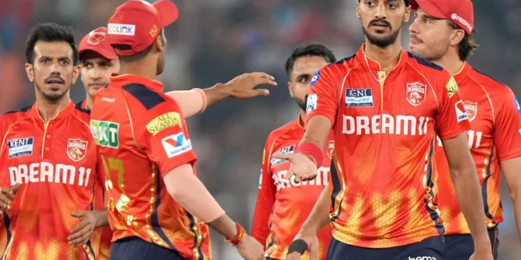 "They only want to hit boundaries," Arshdeep Singh says of his method for keeping batters in check. 1 "They only want to hit boundaries," Arshdeep Singh says of his method for keeping batters in check.