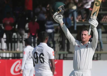 Williams and Ervine return for the Bangladesh Tests.