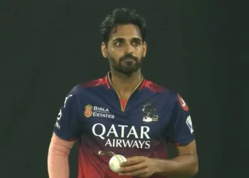 Statistics: Bhuvneshwar Kumar ties Dwayne Bravo as the IPL's top wicket-taking bowler. 9 Statistics: Bhuvneshwar Kumar ties Dwayne Bravo as the IPL's top wicket-taking bowler.