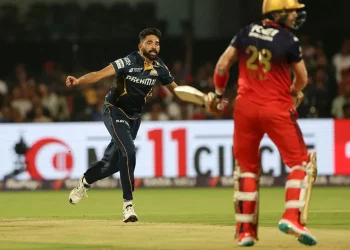 Harbhajan Singh said of the GT pacer's game-winning performance, "Siraj sank RCB's ship." 8 Harbhajan Singh said of the GT pacer's game-winning performance, "Siraj sank RCB's ship."