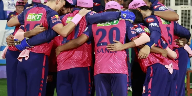 The Royals' team combination is still an issue. 1 The Royals' team combination is still an issue.