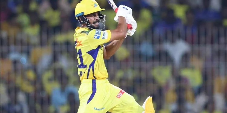 Ambati Rayudu chastises CSK batsmen for their lethargic batting against MI, saying, "No one plays like that anymore in T20 cricket." 1 Ambati Rayudu chastises CSK batsmen for their lethargic batting against MI, saying, "No one plays like that anymore in T20 cricket."