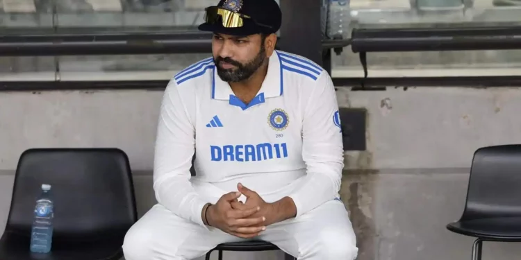 Steve Waugh's harsh counsel to India skipper Rohit Sharma was, "He has to look himself in the mirror." 1 Steve Waugh's harsh counsel to India skipper Rohit Sharma was, "He has to look himself in the mirror."