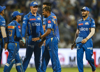 Mitchell Santner gives an important update on the injury to another MI spinner, saying, "Karn has a couple of stitches in his hand."