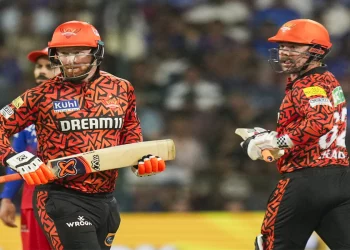SRH's batting collapse highlights persistent bowling issues