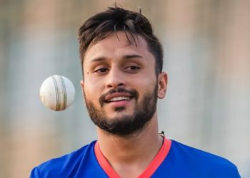 Varun said, "I'm just shocked they didn't start with him." Aaron criticises RR for not providing Akash Madhwal with enough games. 2 Varun said, "I'm just shocked they didn't start with him." Aaron criticises RR for not providing Akash Madhwal with enough games.