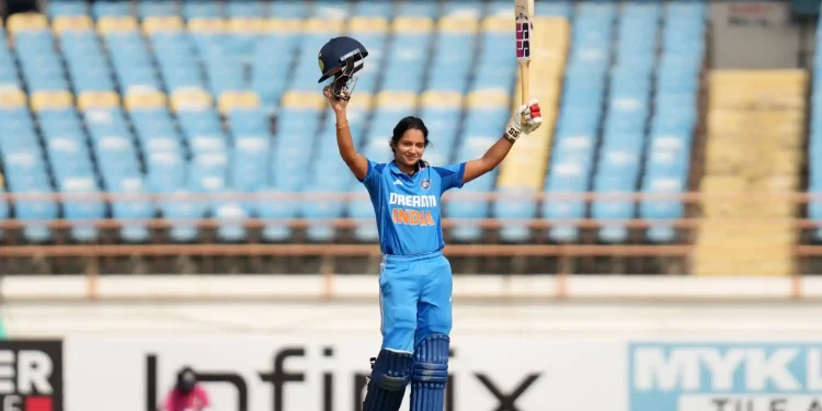 Pratika Rawal examines the exceptional records of Rahul Dravid and Sachin Tendulkar.