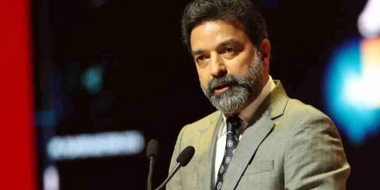 IPL chairman Arun Dhumal describes how the "floodlights failure" strategy prevented crowd panic and allowed for a seamless evacuation. 1 Arun Dhumal expressed confidence that international players would want to return to play the remaining IPL 2025 games.