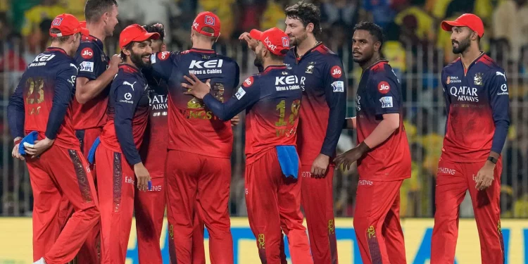 "RCB will win the 2025 Indian Premier League, and Virat Kohli will be the player of the match," Shane Watson predicts boldly about his former team. 1 "RCB will win the 2025 Indian Premier League, and Virat Kohli will be the player of the match," Shane Watson predicts boldly about his former team.