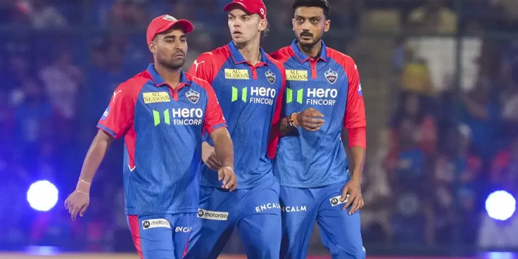 Vipraj Nigam praises the authorities' efforts to evacuate Dharamshala to Delhi, saying, "The Indian Army did everything for us." 1 Vipraj Nigam praises the authorities' efforts to evacuate Dharamshala to Delhi, saying, "The Indian Army did everything for us."