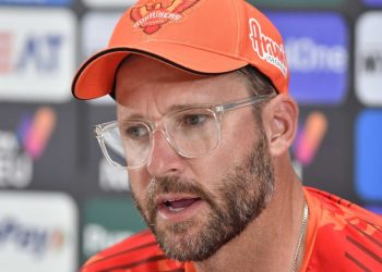 Before the GT match, SRH coach Daniel Vettori says, "We've let ourselves down in IPL 2025."