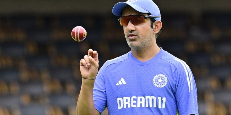 When criticised for his coaching method, Gautam Gambhir responds, "I don't believe in playing politics."