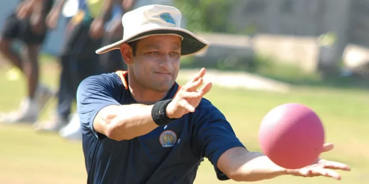 "Hrishikesh Kanitkar named India A captain for England tour; senior team selection delayed" 1 "Hrishikesh Kanitkar named India A captain for England tour; senior team selection delayed"