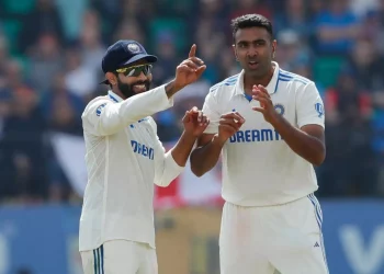 The perfect choice for India's Test captaincy is named by R Ashwin as "It will seem like I'm throwing in a wildcard." 1 The perfect choice for India's Test captaincy is named by R Ashwin as "It will seem like I'm throwing in a wildcard."